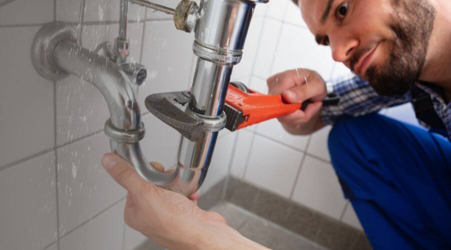 Professional same day plumber services in Media, IL